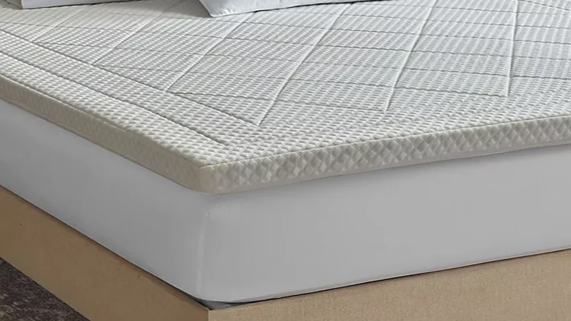 en bäddmadrass av memory foam