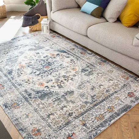 traditionell-vintage-distressed-navy-bordered-rug